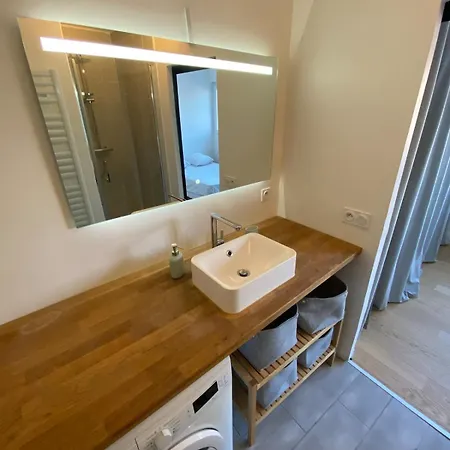 Lumineux T2 Centre Avec Parking アパート シャマリエール